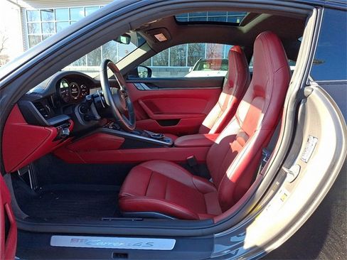 Used 2020 Porsche 911 Carrera 4S image 14