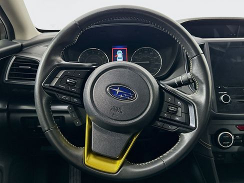 Used 2021 Subaru Crosstrek 2.5i Sport w/ Moonroof Package image 18