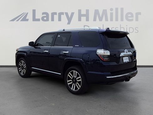 Used 2023 Toyota 4Runner Limited AWD/4WD image 3