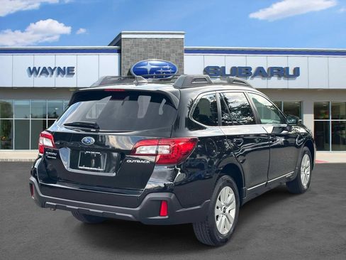 Used 2019 Subaru Outback 2.5i Premium AWD/4WD image 4