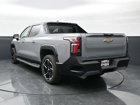 New 2026 Chevrolet Silverado EV LT AWD/4WD image 7