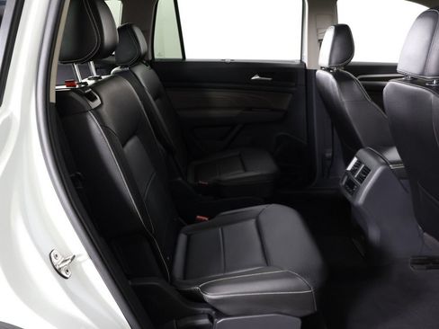 Used 2023 Volkswagen Atlas SE AWD/4WD image 38