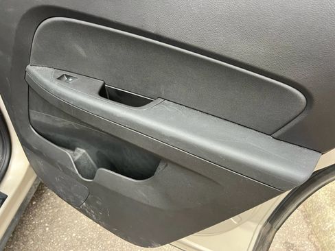 Used 2010 GMC Terrain SLT w/ Cargo Package image 19