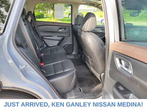 Certified 2023 Nissan Rogue SL w/ SL Premium Package AWD/4WD image 19