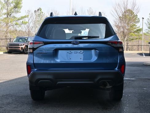 Certified 2025 Subaru Forester w/ Convenience Package #2 image 8