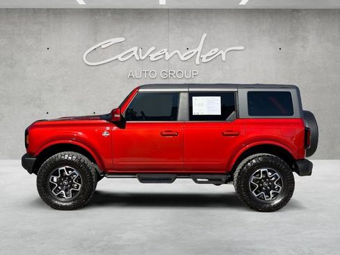 Used 2024 Ford Bronco Outer Banks image 13