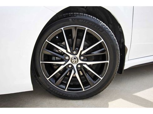 Used 2023 Toyota Camry SE FWD image 28