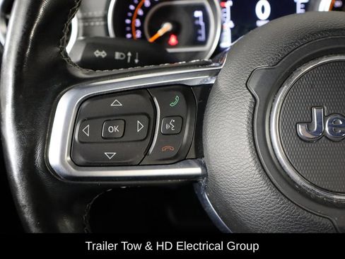 Used 2021 Jeep Wrangler Unlimited Sahara w/ Dual Top Group AWD/4WD image 8