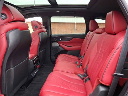 Used 2023 Acura MDX Type S image 10