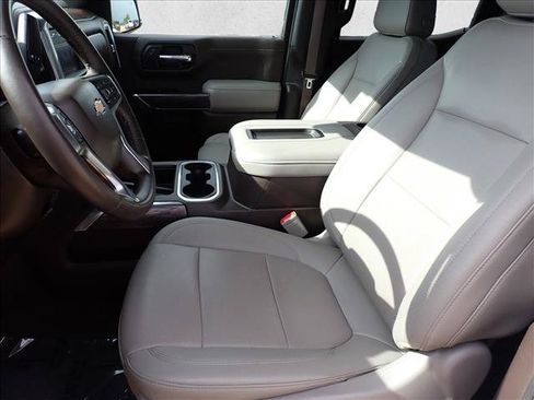 Used 2022 Chevrolet Silverado 1500 LTZ w/ Technology Package AWD/4WD image 11