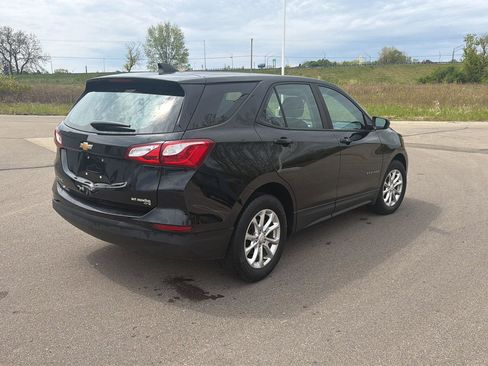 Used 2020 Chevrolet Equinox LS FWD image 5