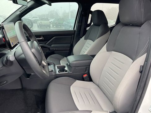 Used 2024 Toyota Tacoma TRD Sport image 13