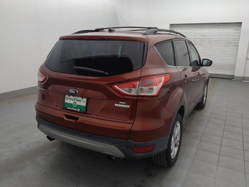 Used 2016 Ford Escape SE w/ Equipment Group 201A image 9