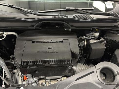 Used 2023 Honda Pilot Touring image 34