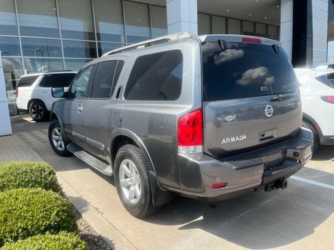 Used 2015 Nissan Armada SV AWD/4WD image 5