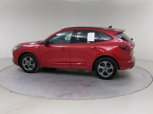 Certified 2024 Ford Escape ST-Line w/ Equipment Group 301A image 17