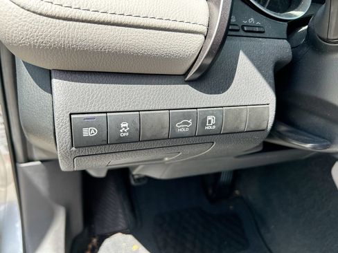 Used 2023 Toyota Camry LE FWD image 14