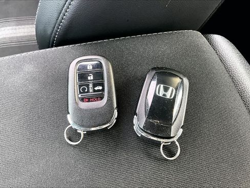 Used 2023 Honda Civic Sport image 15