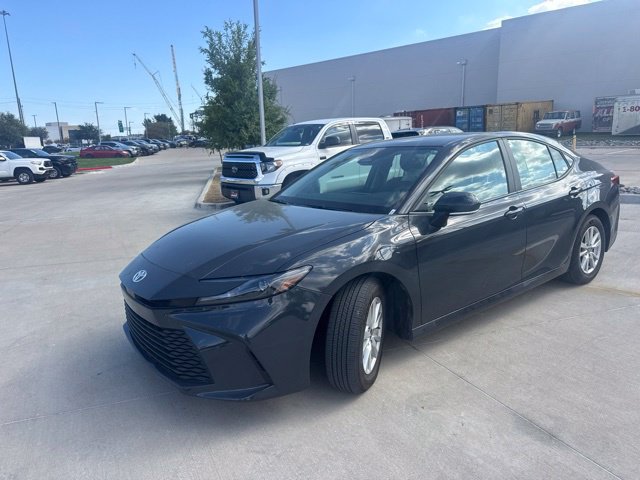 Used 2026 Toyota Camry LE FWD image 6