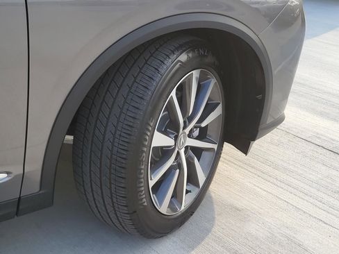 Used 2026 Acura MDX SH-AWD w/ Technology Package image 7