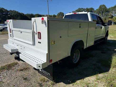 New 2026 Ford F350 XL w/ XL Chrome Package image 8