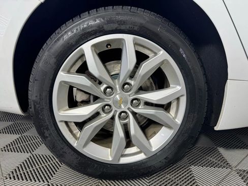 Used 2020 Chevrolet Impala LT w/ LT Convenience Package image 44