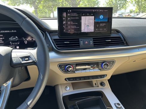 Used 2024 Audi Q5 2.0T Premium Plus image 32