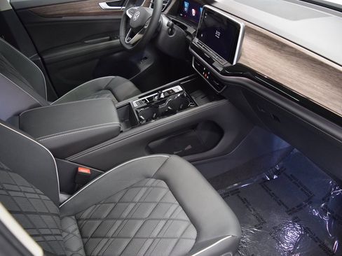 New 2026 Volkswagen Atlas SEL Premium R-Line image 7