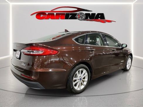 Used 2019 Ford Fusion SEL image 3