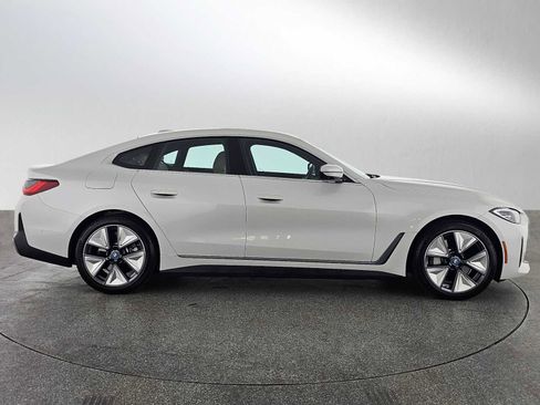 Used 2024 BMW i4 eDrive40 w/ Convenience Package image 2