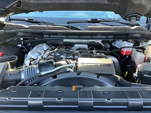 Used 2024 GMC Sierra 2500 Denali Ultimate w/ Snow Plow Prep/Camper Package image 9