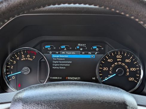 Used 2016 Ford F150 Platinum w/ Equipment Group 701A Luxury AWD/4WD image 15