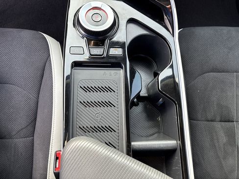 Used 2024 Kia EV6 GT-Line image 25