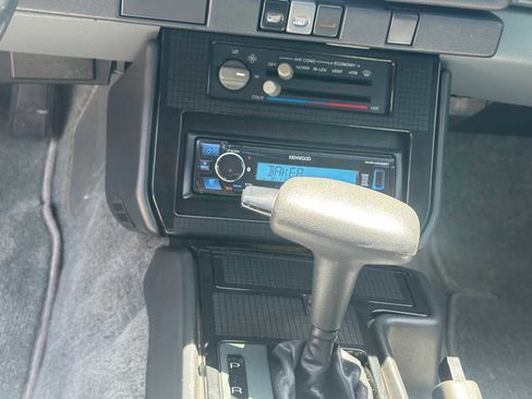 Used 1987 Pontiac Firebird Coupe RWD image 10