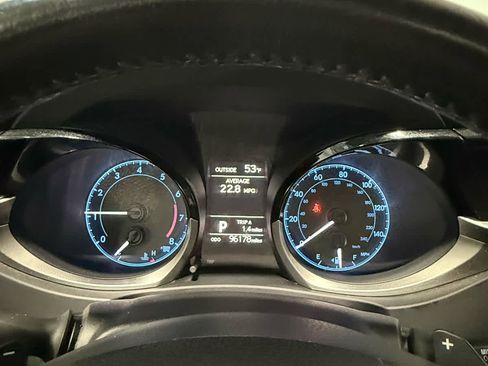 Used 2015 Toyota Corolla S image 26