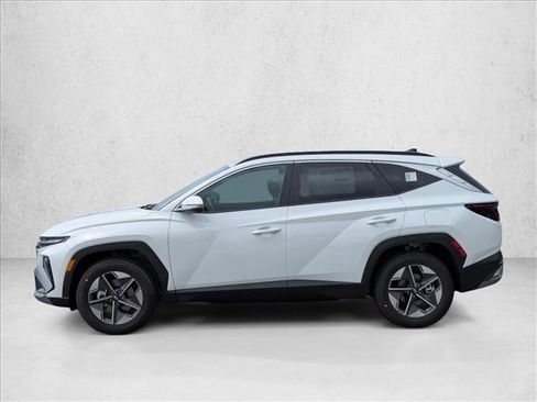 Used 2026 Hyundai Tucson SEL FWD image 5