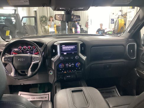 Used 2019 Chevrolet Silverado 1500 RST w/ All-Star Edition AWD/4WD image 16