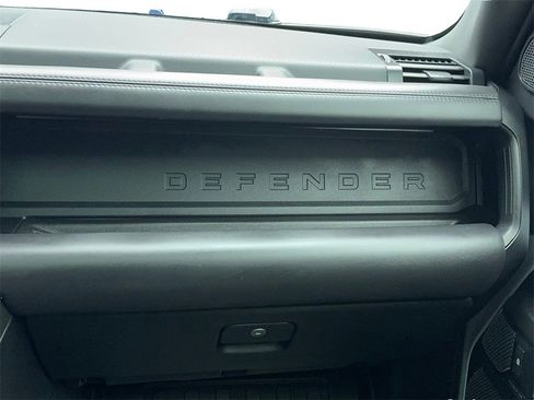 Used 2023 Land Rover Defender 110 V8 image 23
