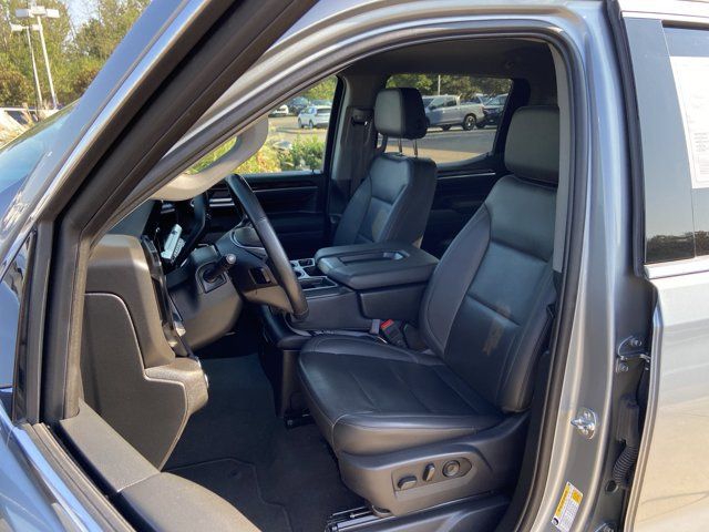 Used 2025 GMC Sierra 1500 SLT AWD/4WD image 18