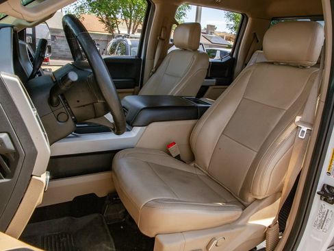 Used 2019 Ford F250 Lariat w/ Lariat Ultimate Package AWD/4WD image 13