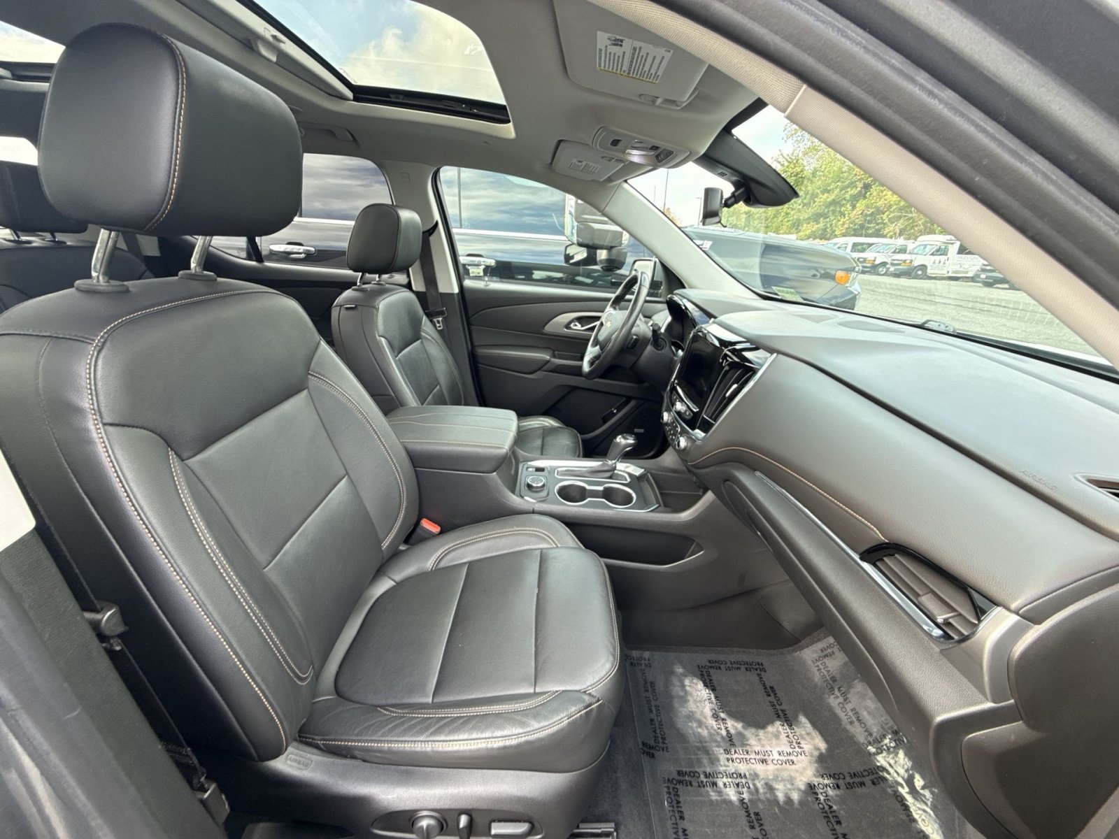 Used 2019 Chevrolet Traverse RS w/ LPO, Floor Liner Package AWD/4WD image 29