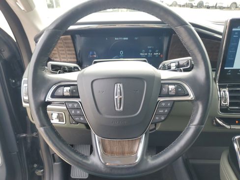Used 2024 Lincoln Navigator Black Label AWD/4WD image 14