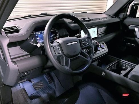Certified 2023 Land Rover Defender 110 X-Dynamic SE image 24