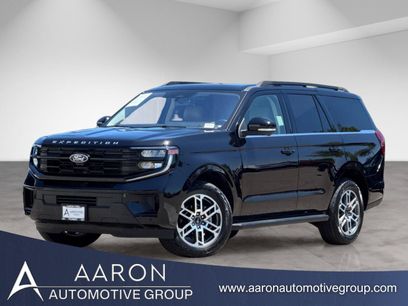 Used 2025 Ford Expedition Active