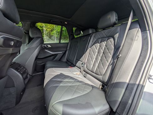 Used 2024 BMW X5 sDrive40i w/ Parking Assistance Package RWD image 14