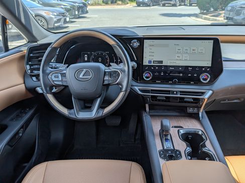 Used 2023 Lexus RX 350 Premium w/ Accessory Package AWD/4WD image 17
