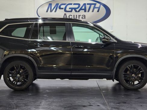 Used 2022 Honda Pilot Special Edition image 3