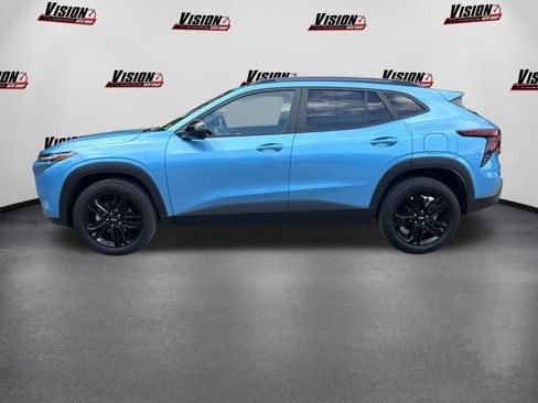 Used 2025 Chevrolet Trax ACTIV w/ Driver Confidence Package FWD image 8