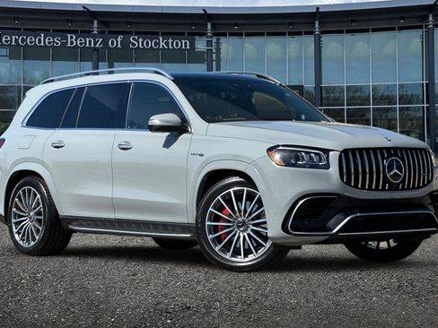 Used 2025 Mercedes-Benz GLS 63 AMG 4MATIC image 2