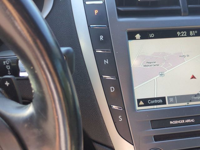 Used 2017 Lincoln MKZ Reserve w/ Luxury Package AWD/4WD image 24